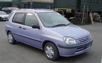 1998 Toyota Raum