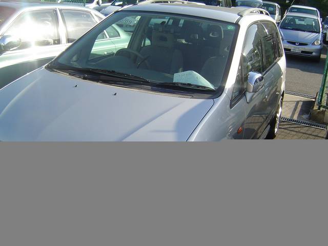 1998 Toyota Raum