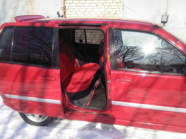 1998 Toyota Raum