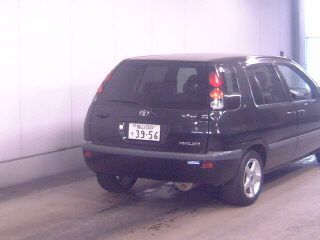 1998 Toyota Raum Pictures