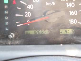 1998 Toyota Raum Pictures