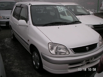 1999 Toyota Raum