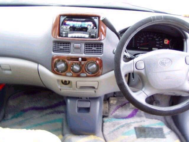 1999 Toyota Raum