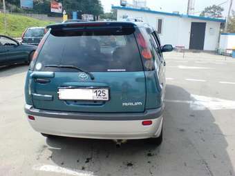 1999 Toyota Raum