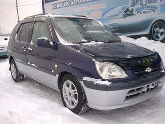 1999 Toyota Raum