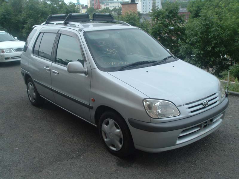 1999 Toyota Raum For Sale