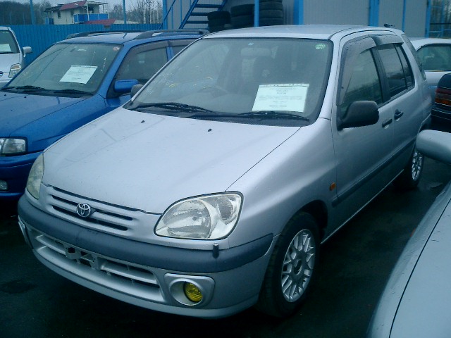 1999 Toyota Raum For Sale