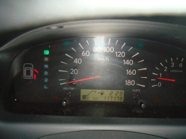 2000 Toyota Raum
