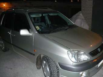 2000 Toyota Raum For Sale