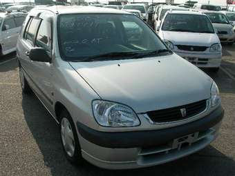 2002 Toyota Raum