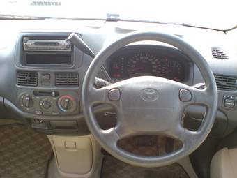 2002 Toyota Raum For Sale