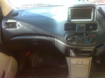 2002 Toyota Raum For Sale