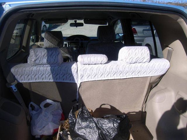2003 Toyota Raum