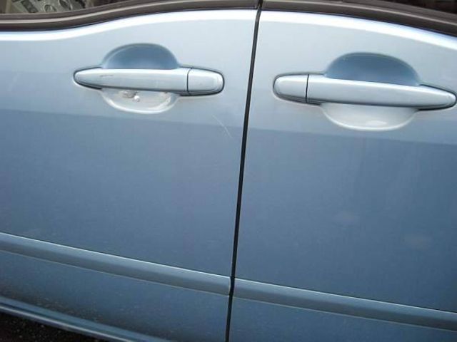 2003 Toyota Raum