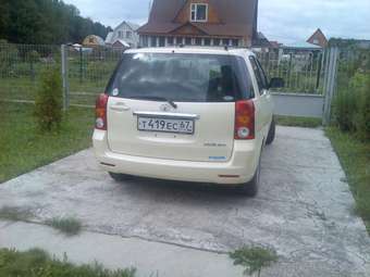 2003 Toyota Raum For Sale