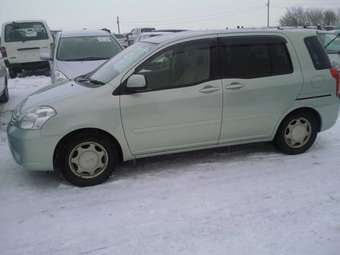 2003 Toyota Raum For Sale