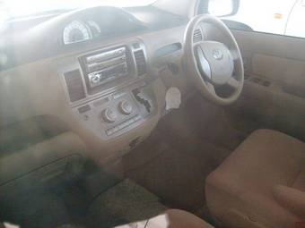2003 Toyota Raum For Sale