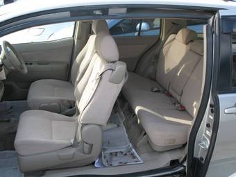 2003 Toyota Raum For Sale