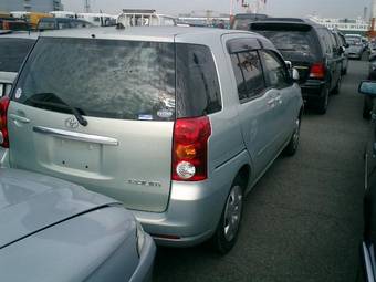 2003 Toyota Raum For Sale