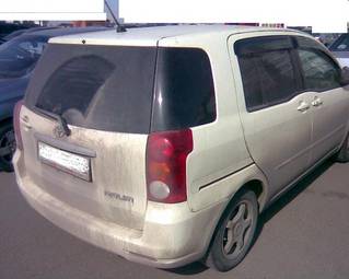 2003 Toyota Raum For Sale