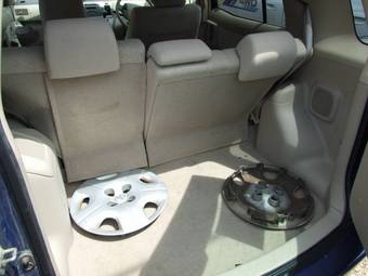 2003 Toyota Raum For Sale