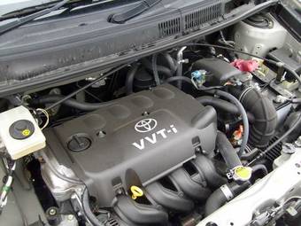 2003 Toyota Raum For Sale