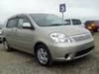 2003 Toyota Raum For Sale