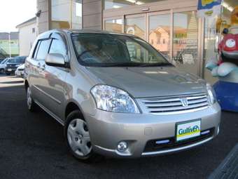 2004 Toyota Raum For Sale