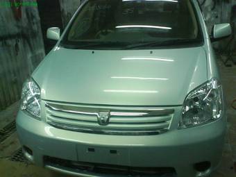 2004 Toyota Raum For Sale