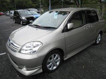 2004 Toyota Raum For Sale