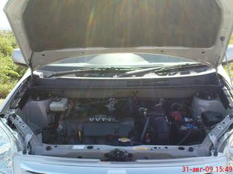 2004 Toyota Raum For Sale