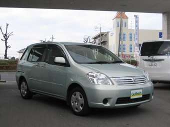 2005 Toyota Raum