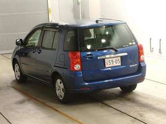 2005 Toyota Raum Photos