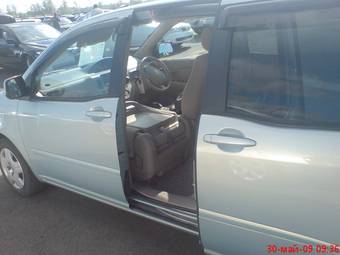 2005 Toyota Raum For Sale