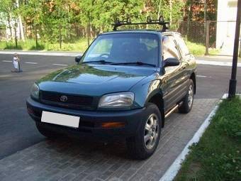 1994 Toyota RAV4 Photos