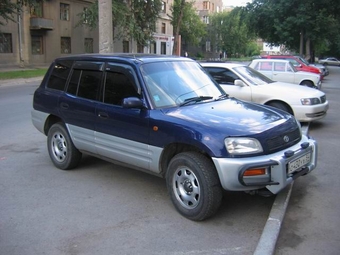 1995 Toyota RAV4