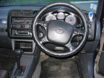 1995 Toyota RAV4