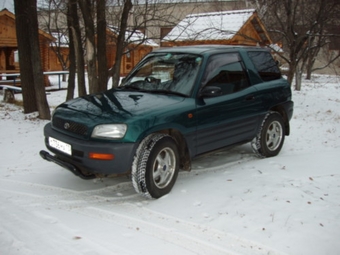 1995 Toyota RAV4
