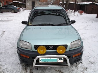 1995 RAV4