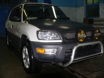 1995 Toyota RAV4