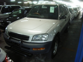 1995 Toyota RAV4