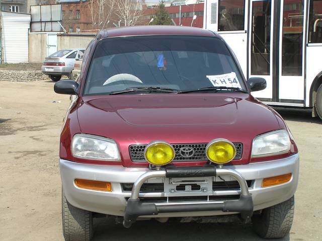 1995 Toyota RAV4