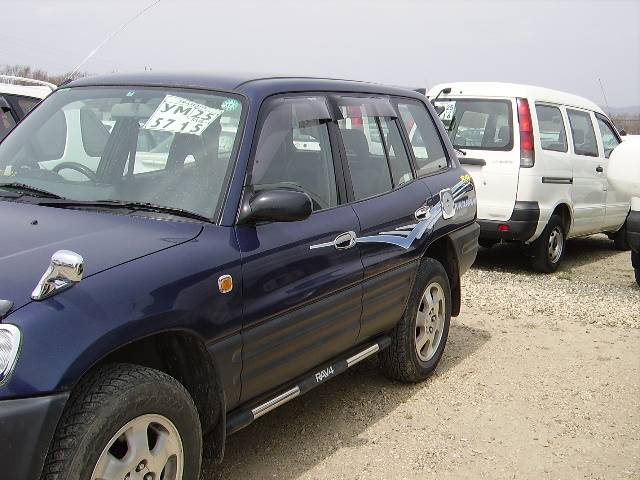 1995 Toyota RAV4