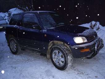 1995 Toyota RAV4