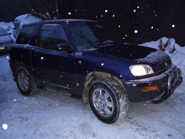 1995 Toyota RAV4