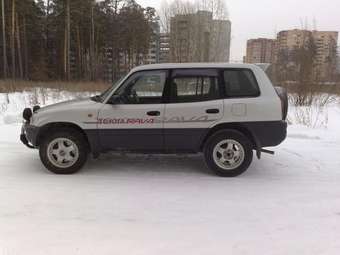 1995 Toyota RAV4