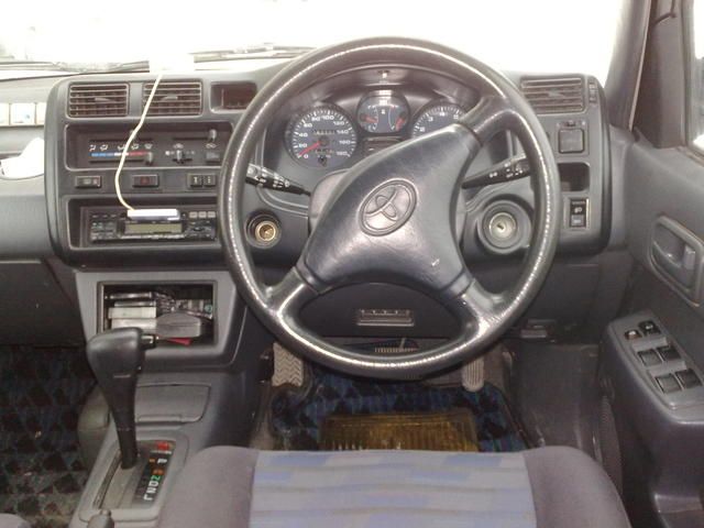 1995 Toyota RAV4