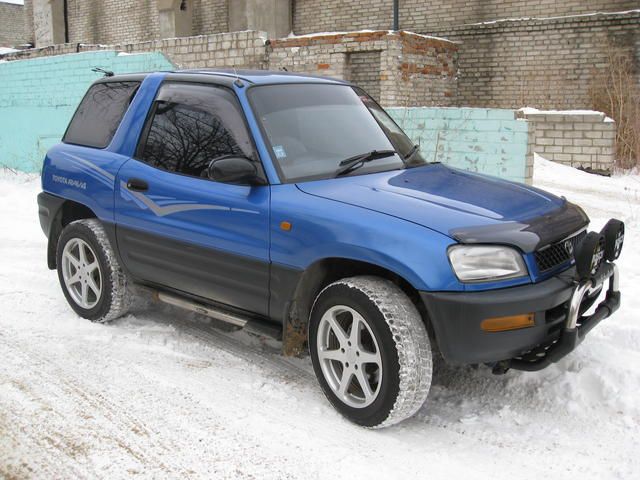 1995 Toyota RAV4