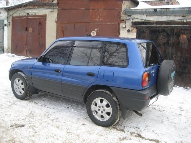 1995 Toyota RAV4