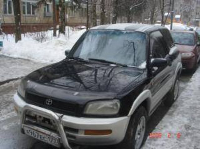 1995 Toyota RAV4